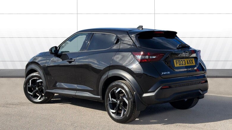 Nissan Juke 1.0 DiG-T 114 N-Connecta 5dr DCT Petrol Hatchback
